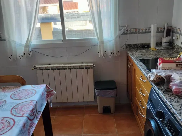 Chalet pareado en Calle Santander s/n - Foto 9