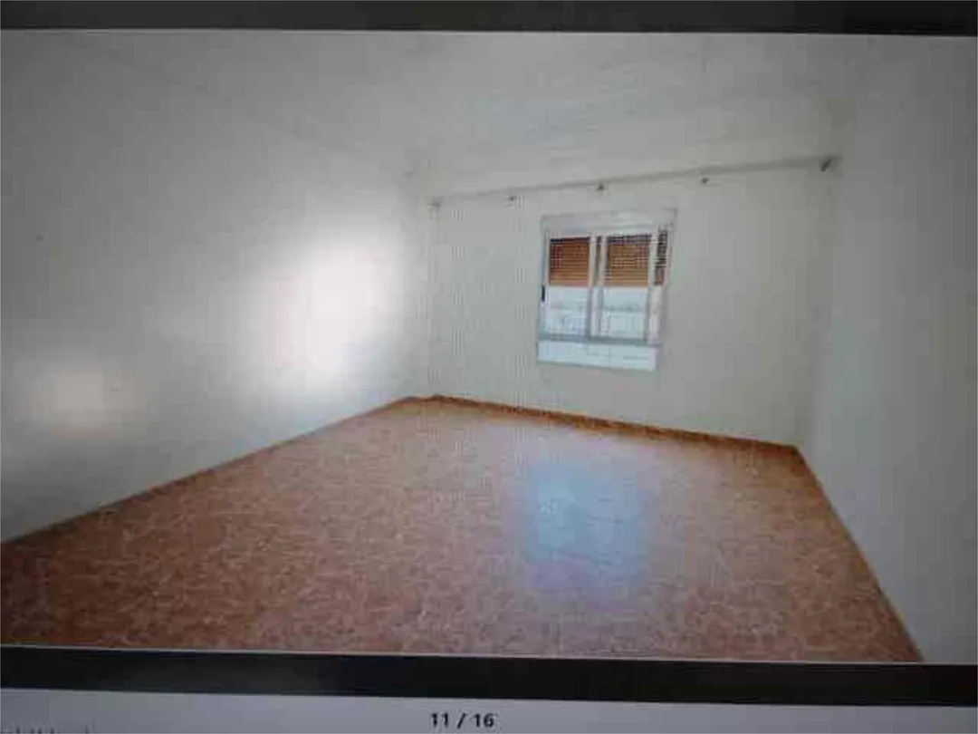 Piso en Avenida del Puerto - Foto 6