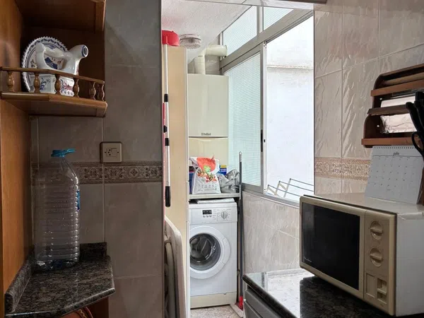 Piso en Calle de la Mare de Déu dels Desemparats, 43, La Constitución - Canaleta, La Constitución - Canaleta - Foto 4