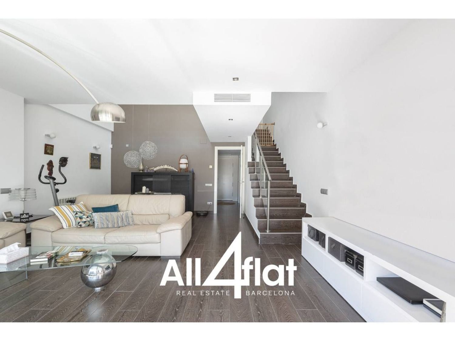 Chalet adosado en Calle de Mileva Maric, Gran Via L-h - Foto 3