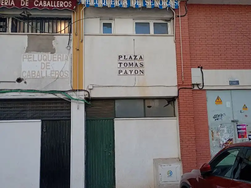 Local comercial en  Plaza Tomás Pavón 1 - Foto 9