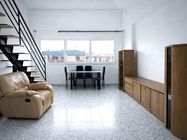 Dúplex en  Carrer de Narcís Macià i Domènech 52 - Foto 4
