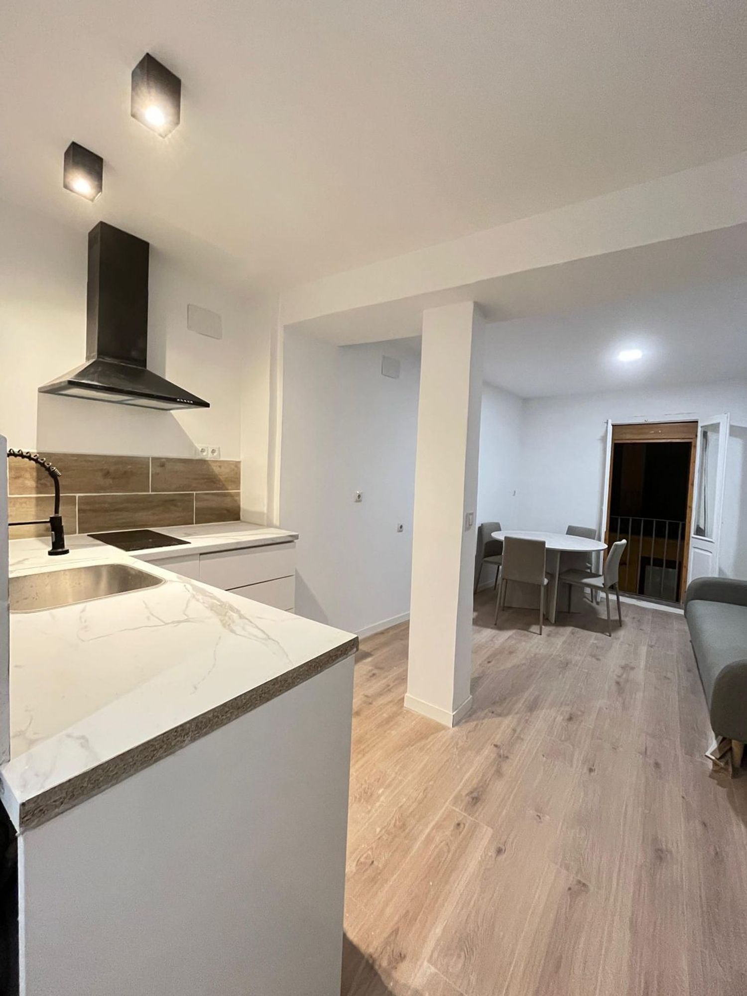 Piso en calle del carme, 6 - Foto 4