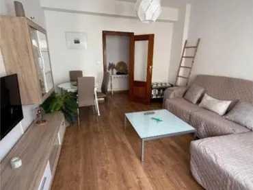 Piso en zona Bernabé cantos - Foto 1