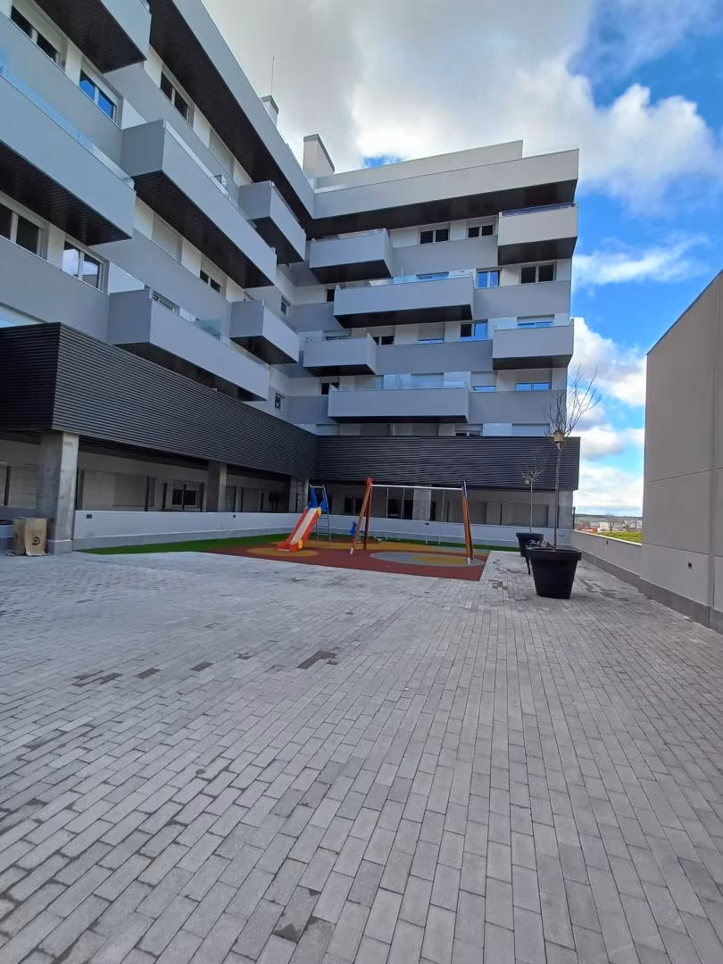 Piso en  Avenida de José Hierro 36V - Foto 26