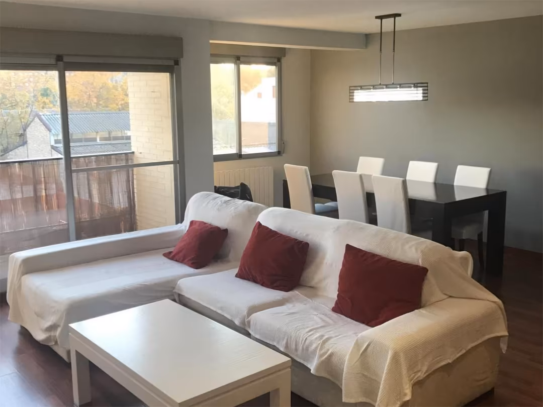 Piso en  Carrer de Juan de Celaya 21 - Foto 2