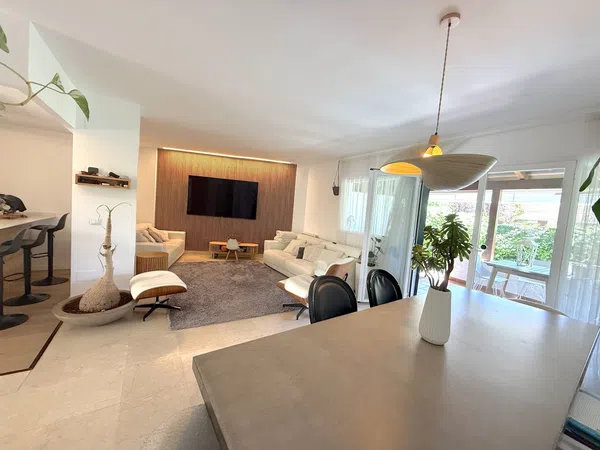 Chalet adosado en Avenida Emilio Arrieta, 1 - Foto 1