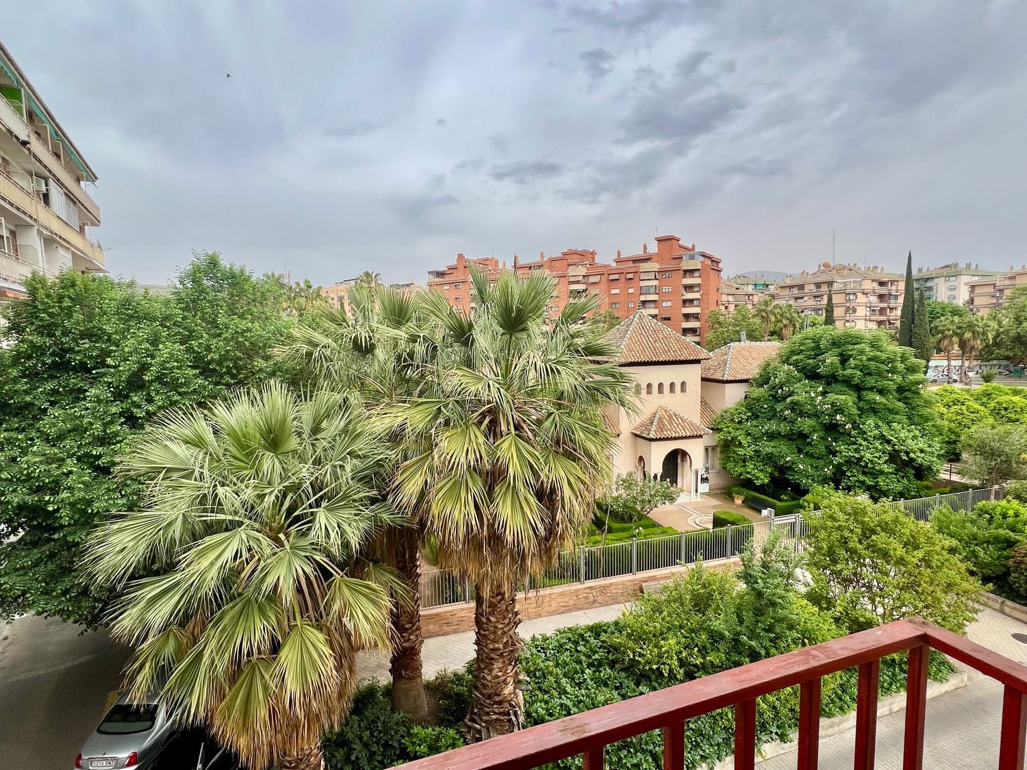 Piso en calle Rey Abu Said, 6 - Foto 1