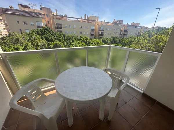 Piso en Avenida Plutarco s/n, El Consul - El Romeral - Foto 1