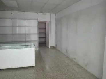 Local comercial en  Carretera de Rellinars - Foto 3