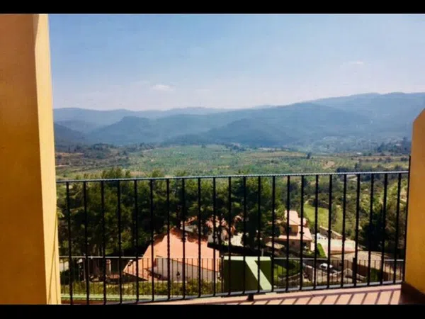 Chalet adosado en Urbanización Montehoyuela s/n - Foto 1