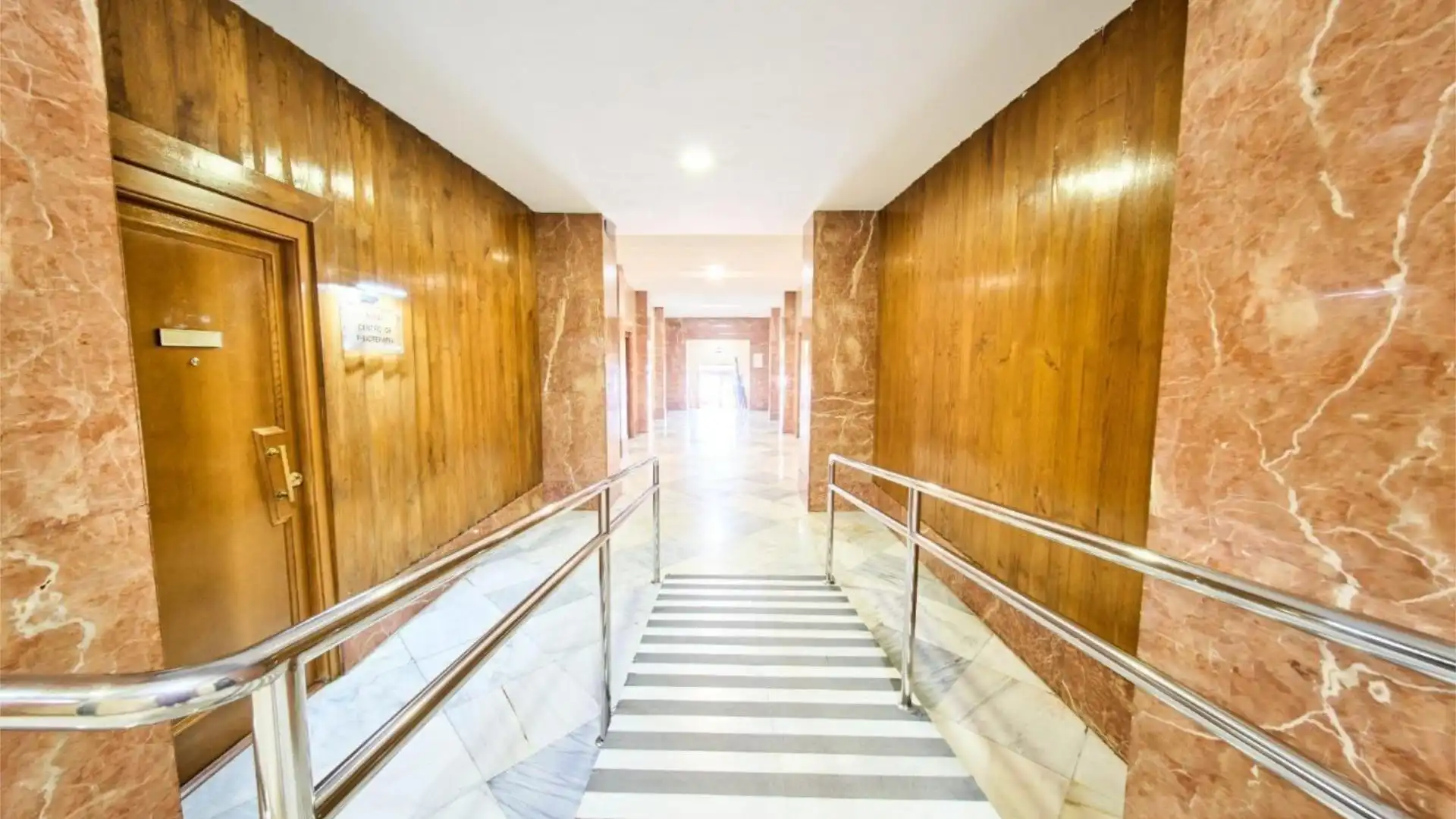 Piso en  Calle Recogidas 45 - Foto 2