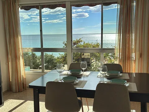 Estudio en calle de la Virgen del Socorro, 23