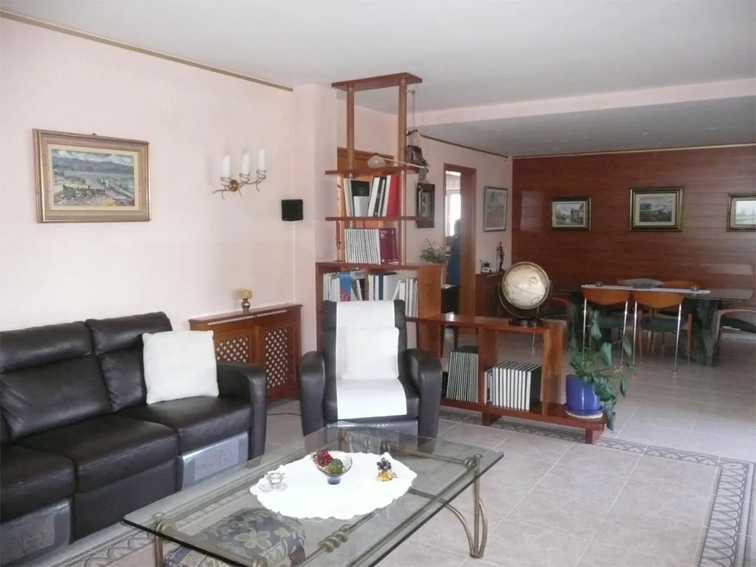 Chalet en  Carrer de Sant Pere 66 - Foto 9