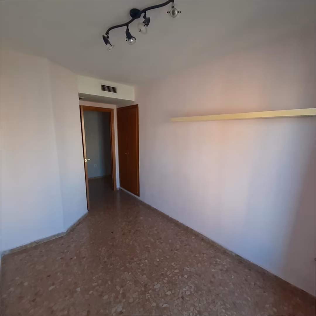 Piso en  Avinguda del Mestre Rodrigo 35 - Foto 9