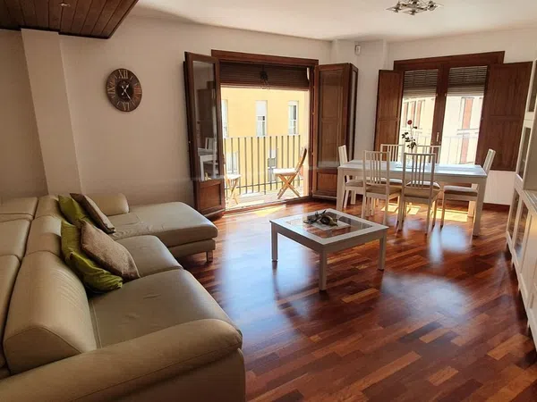 Piso en calle de l'Editor Manuel Aguilar, 6 - Foto 4