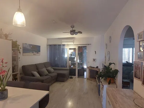 Chalet adosado en Calle Picasso, 46 - Foto 6