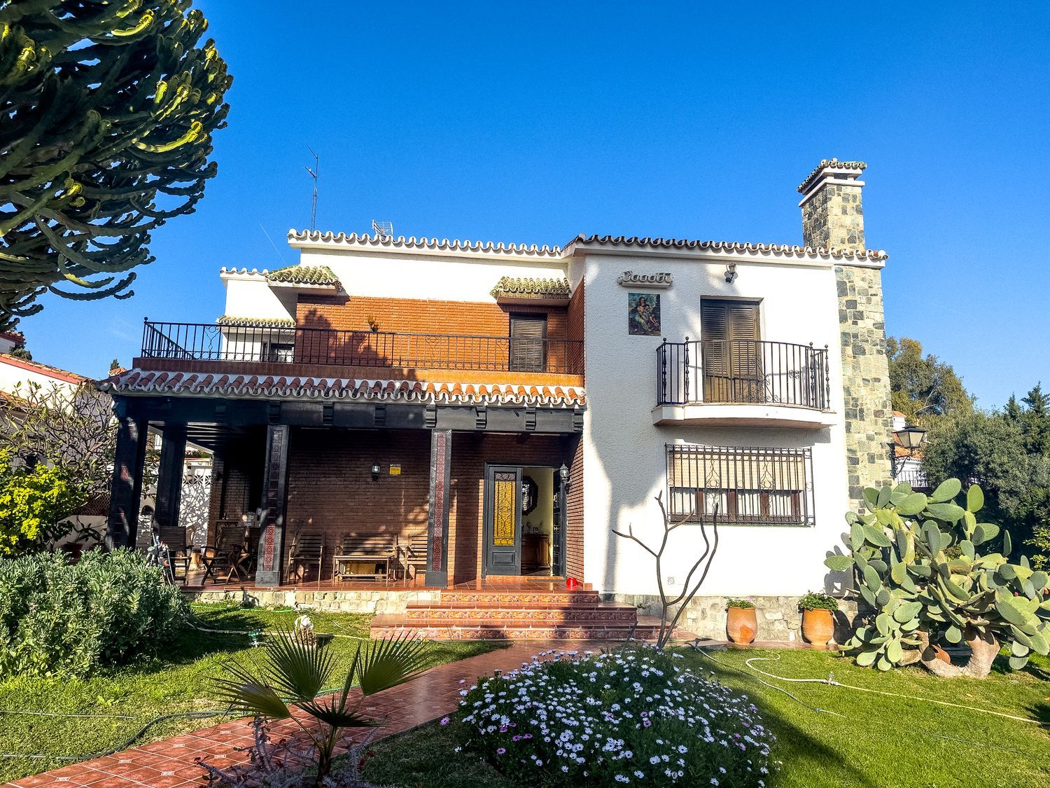 Casa independiente en Barrio El Palo - Foto 1