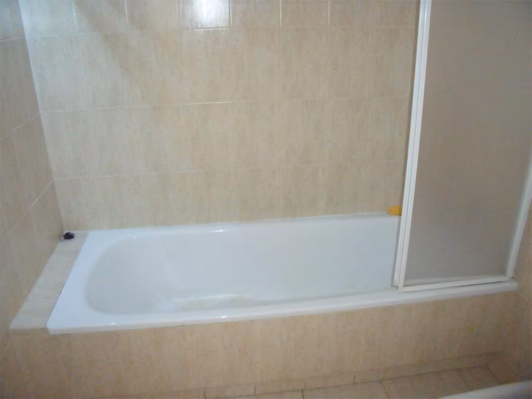 Piso en  Avenida de Honorio Lozano 53 - Foto 24