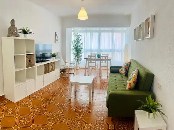 Piso en calle Tulipán, 4