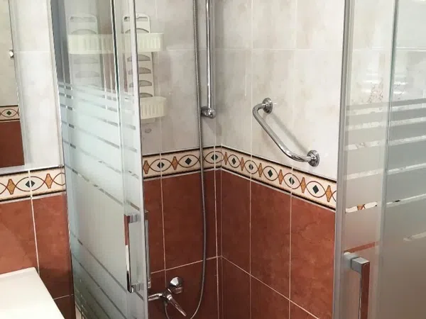 Piso en Calle Peinado, 11, El Molinillo - Capuchinos - Foto 10
