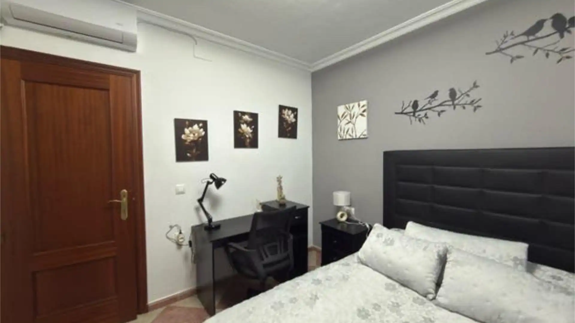 Apartamento en Se Alquila en Carmona/Zona del Real - Foto 8