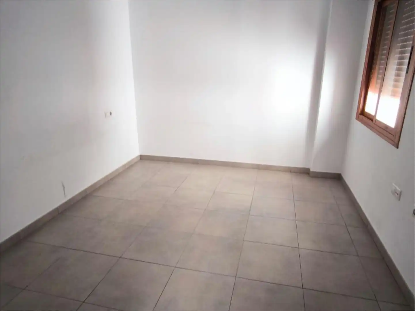 Piso en  Carrer Benjamin Palencia 4 - Foto 17