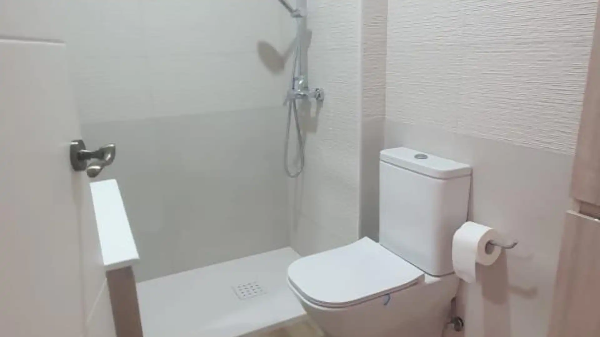 Piso en  Avenida las Asociaciones de Vecinos 1 - Foto 13