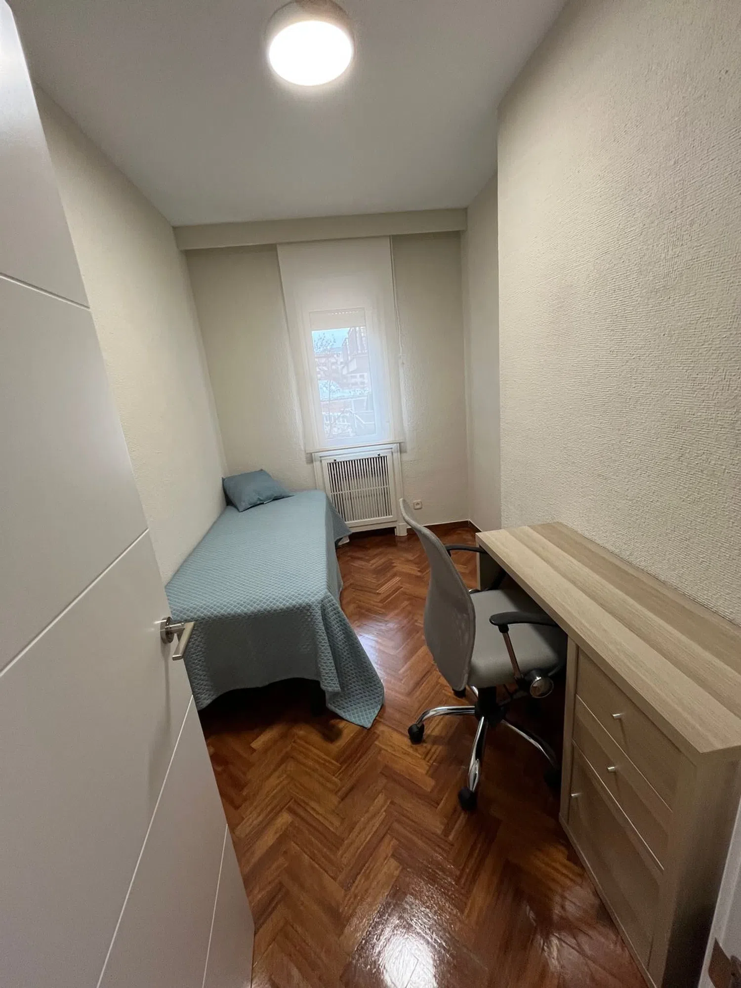 Piso en calle de la Infanta Mercedes, 98 - Foto 6