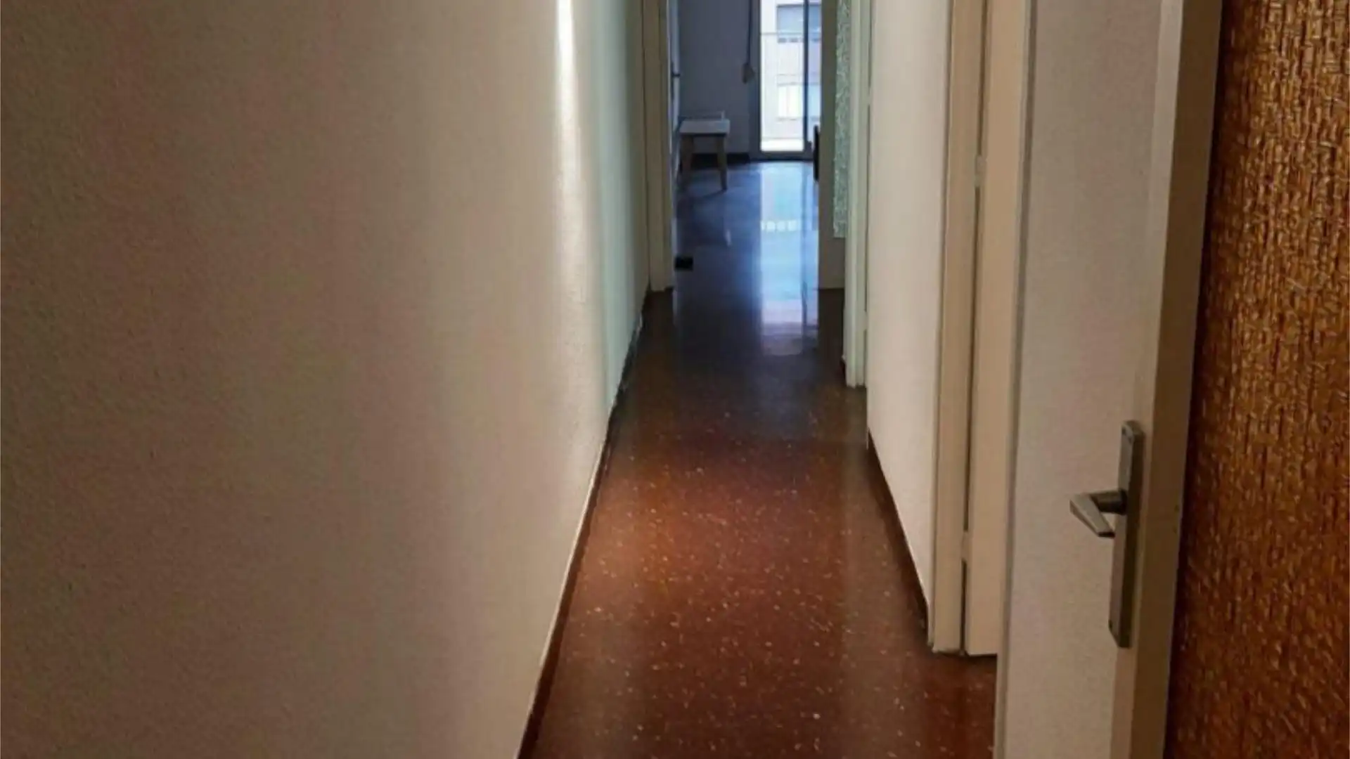 Piso en  Passeig de la Zona Franca 212 - Foto 4