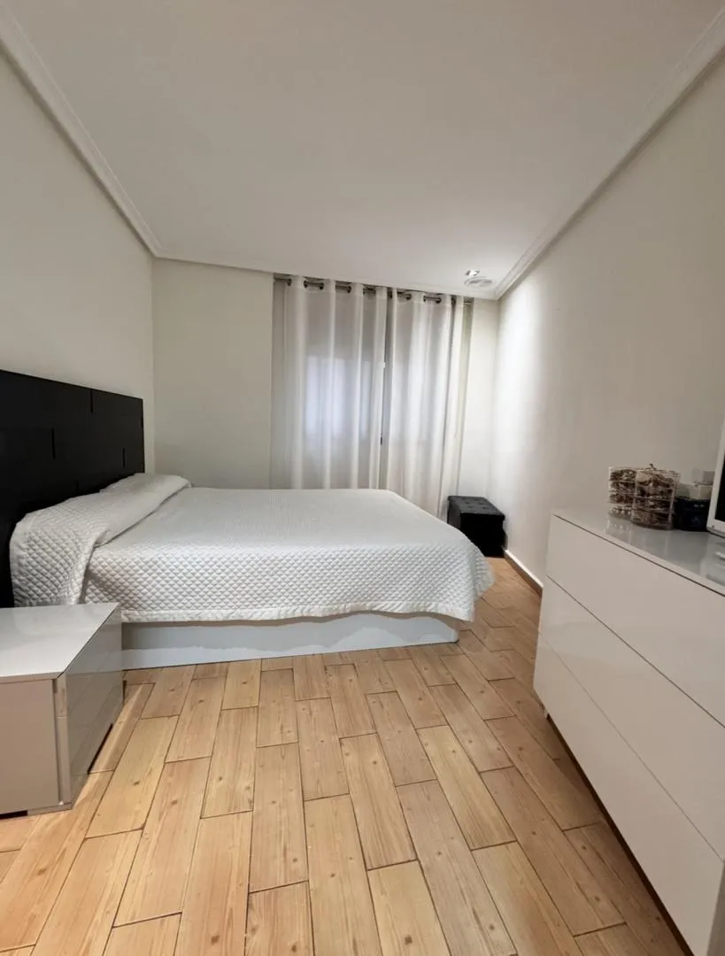 Piso en  Carrer Cayetano Martínez 10 - Foto 6