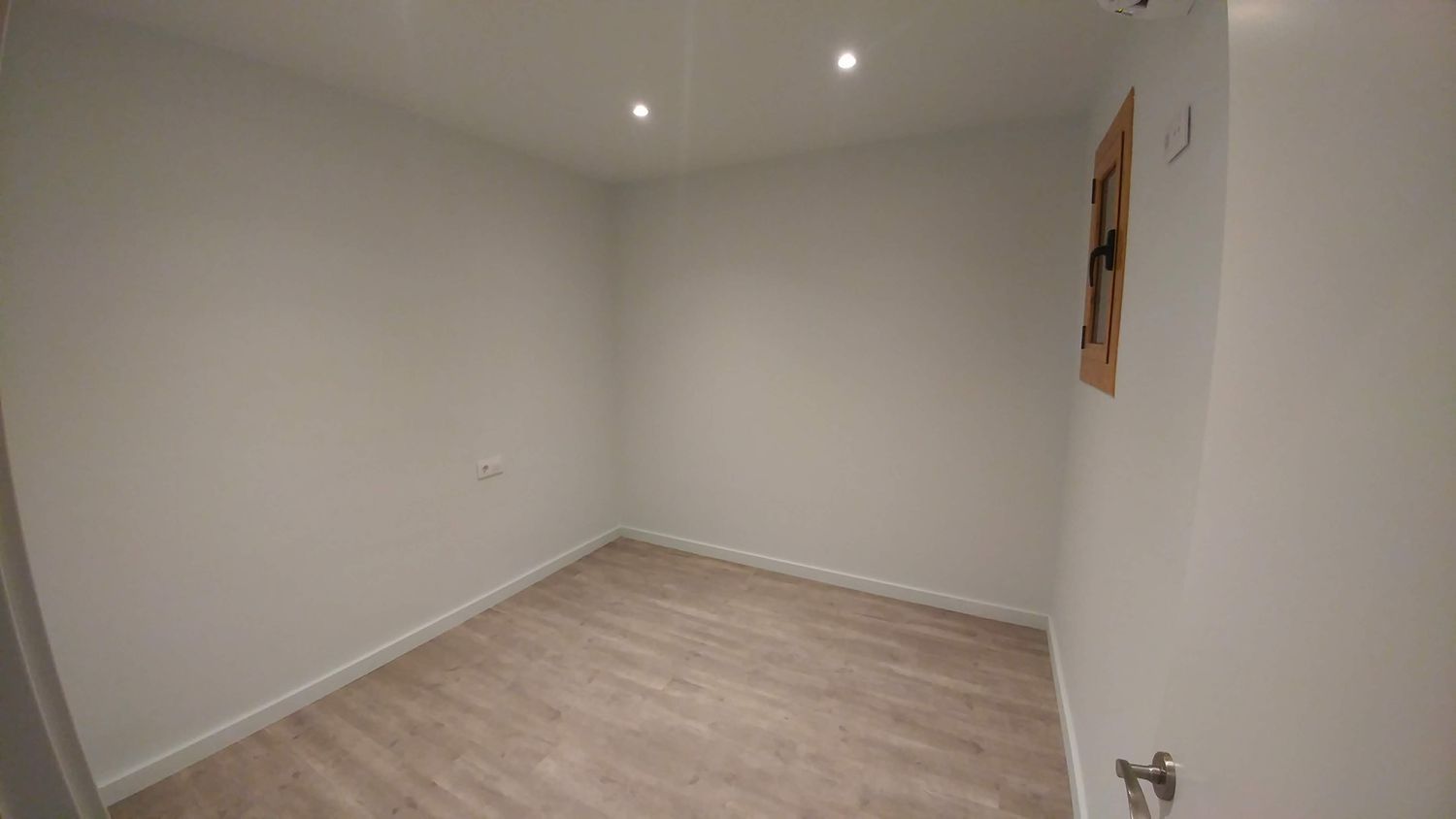 Piso en Calle de Pere III el Cerimoniós, 33 - Foto 3