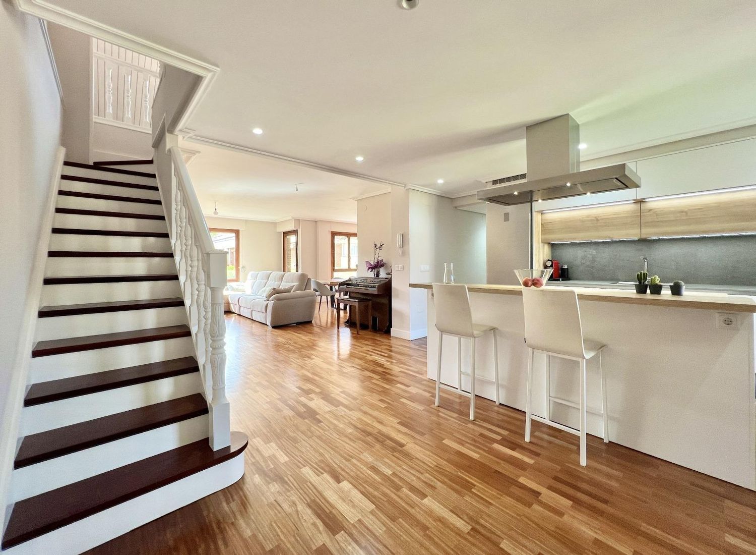 Dúplex en calle Salbaterrabide, 103 - Foto 1