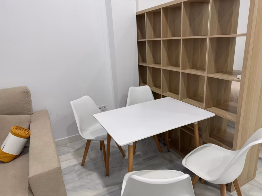 Apartamento en  Calle Pintor Juan Gris 1 - Foto 3