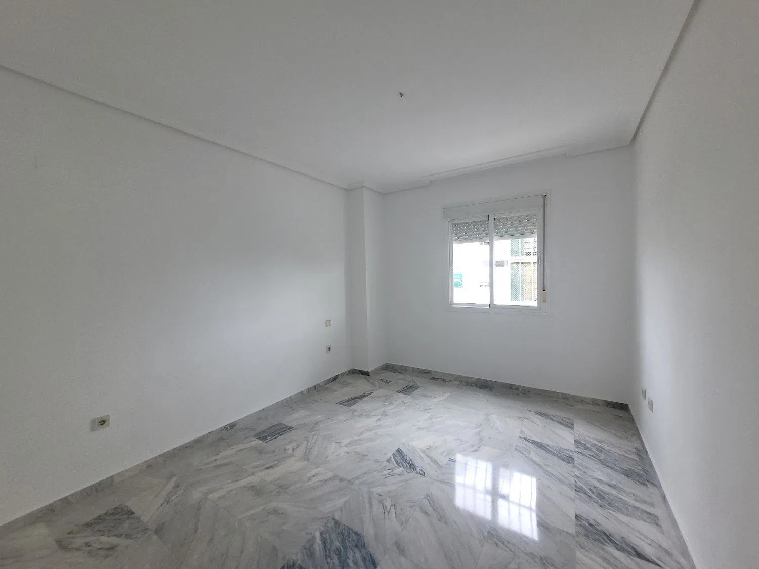 Piso en Barrio Arroyo - Santa Justa - Foto 4
