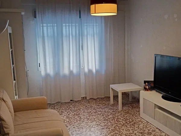 Piso en La Alhóndiga - Foto 11