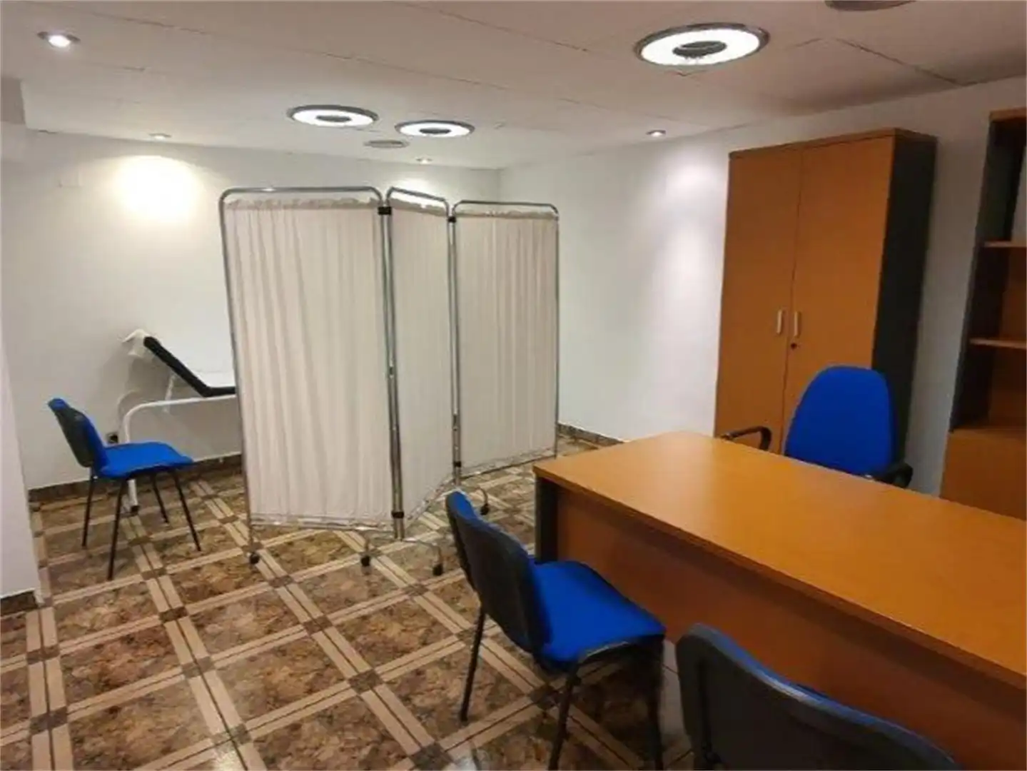 Local comercial en  Carrer d'Antoni Rubió i Lluch - Foto 11