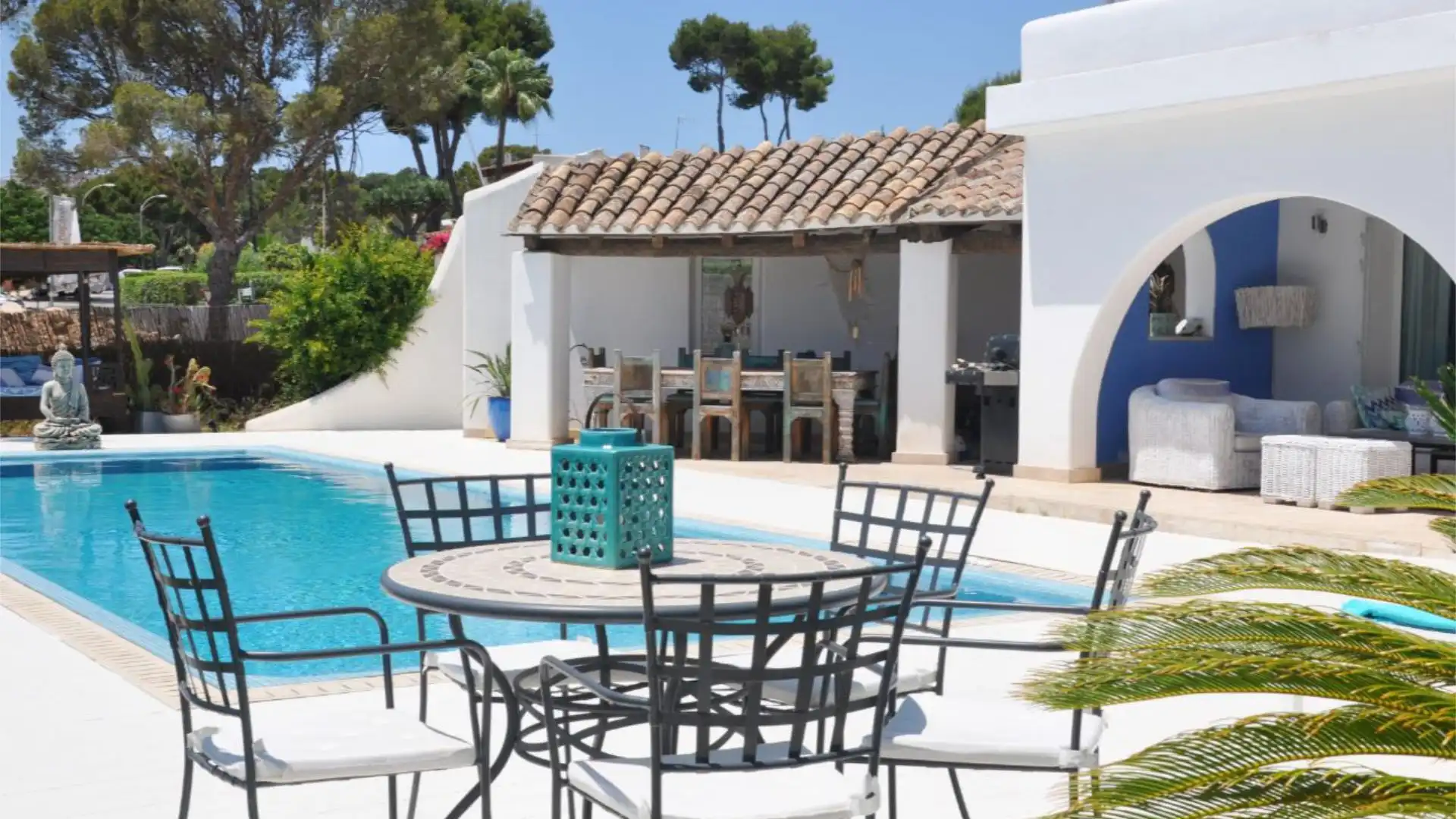 Chalet en  Avinguda Portals Vells 21 - Foto 1