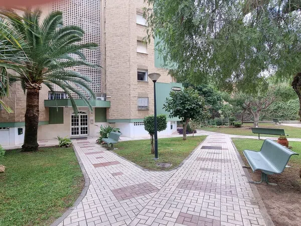 Piso en Avenida de Carlos Haya - Foto 32