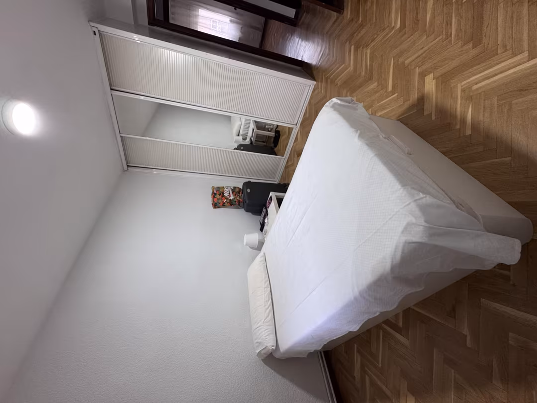 Piso en  Calle Alanís 8 - Foto 3