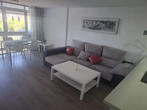 Piso en avenida de la Costa Blanca, 18