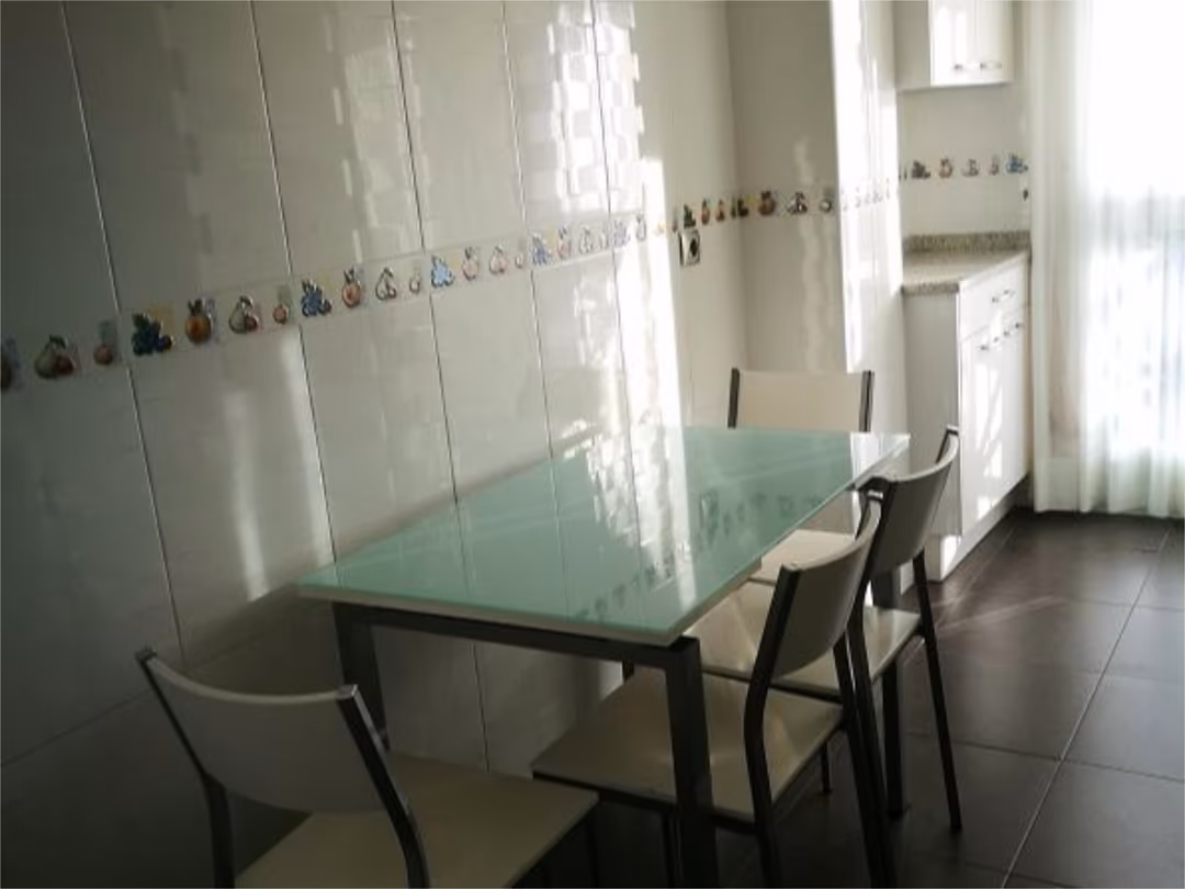 Piso en  Calle de Jacinto Benavente 7 - Foto 10