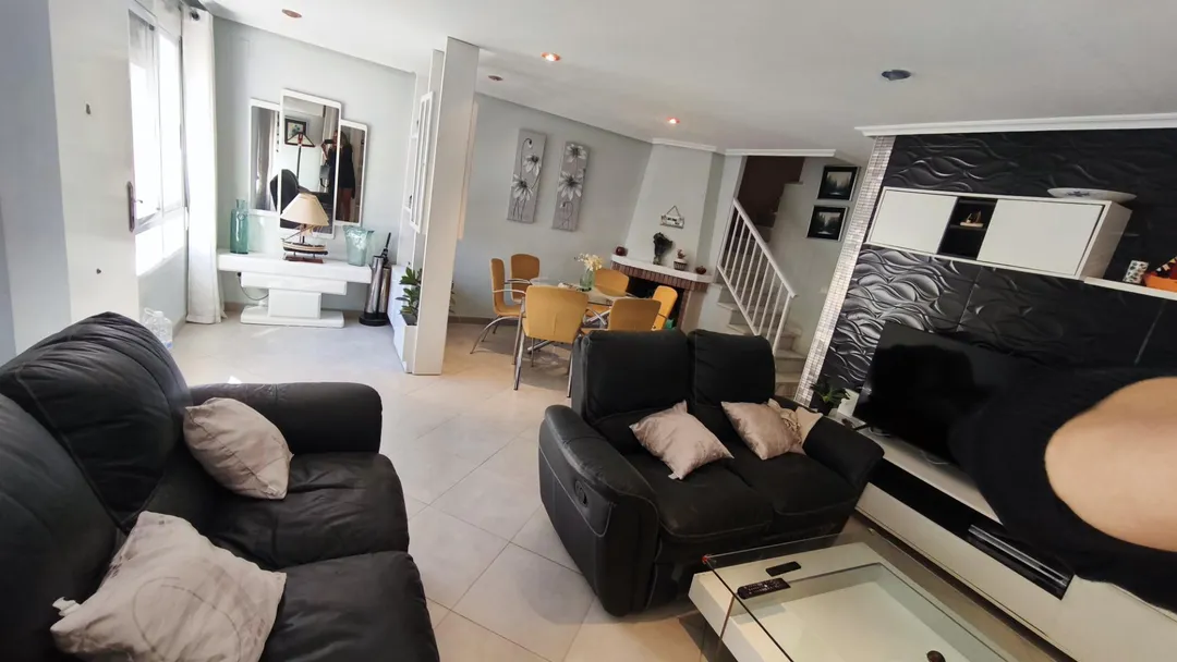 Casa adosada en  Carrer Consueta 24 - Foto 23