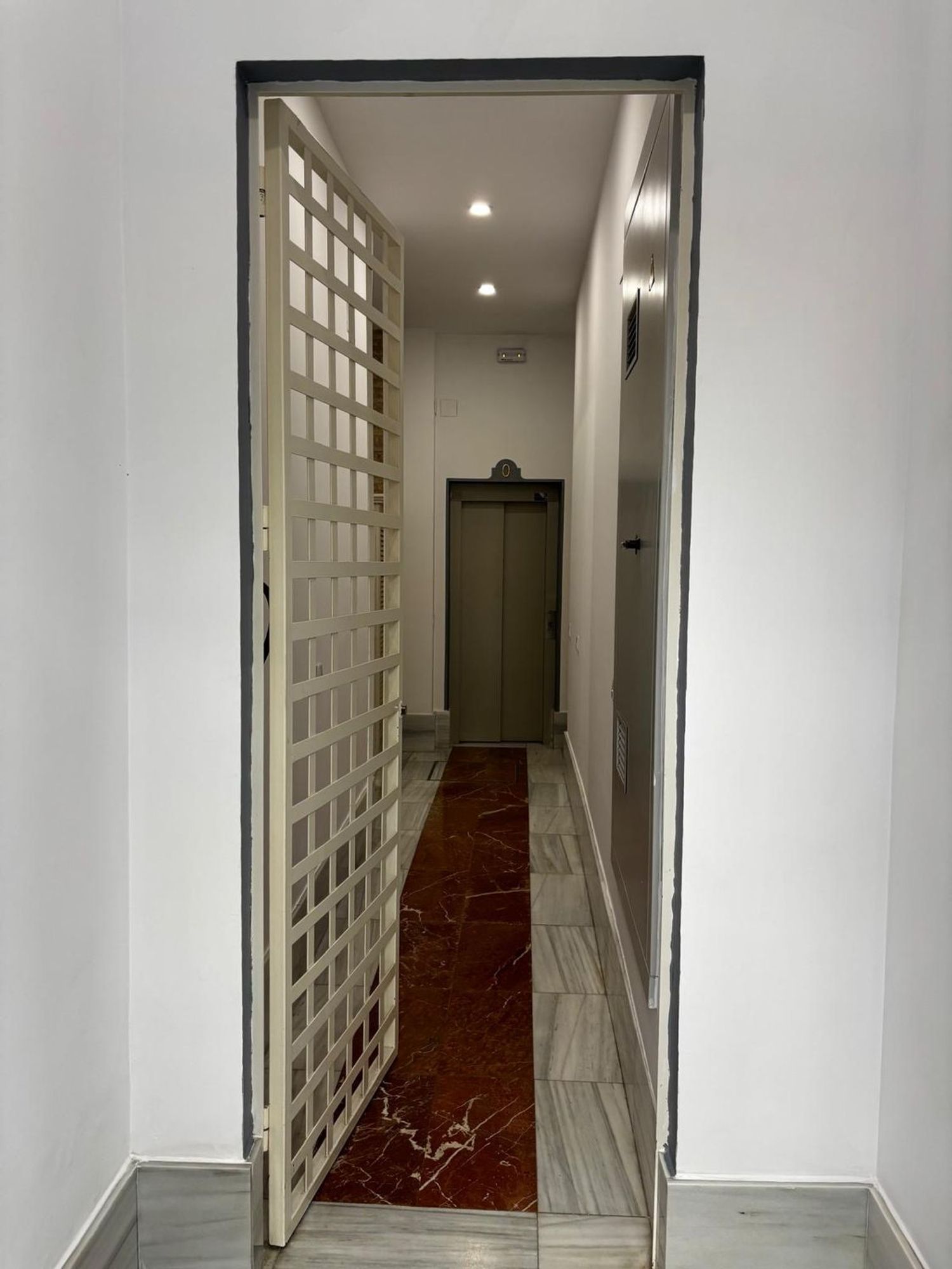 Alquiler de piso en Calle San Vicente, 14 - Foto 4