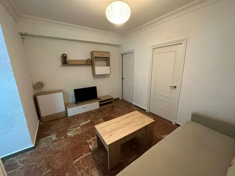 Piso en calle San Juan Bosco, 25