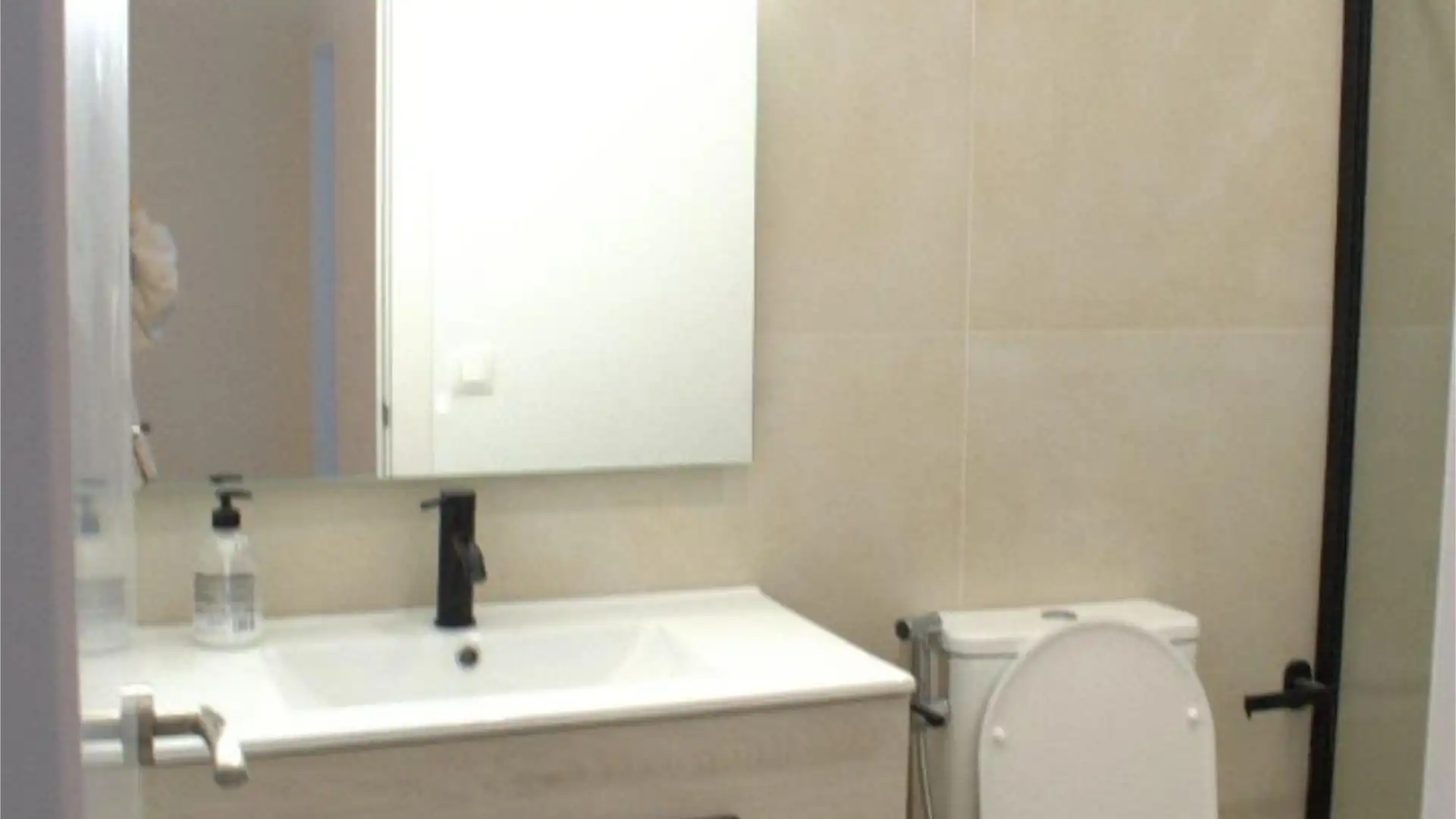 Piso en  Carrer del Pare Rodés 8 - Foto 16