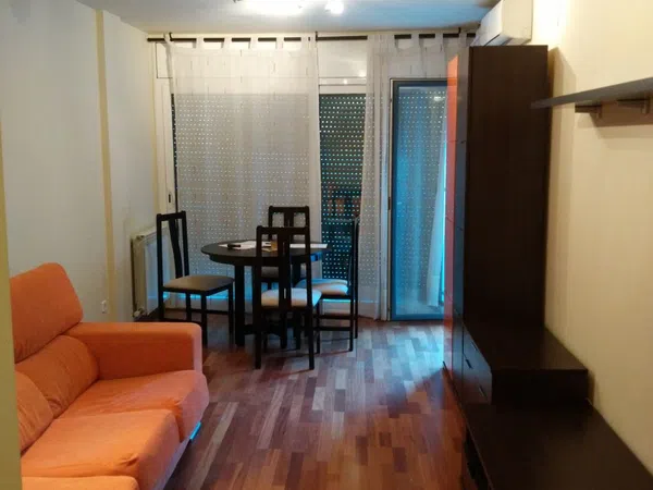 Piso en calle Doctor Combelles, 47