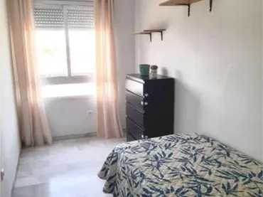 Piso en Nervión - Foto 6