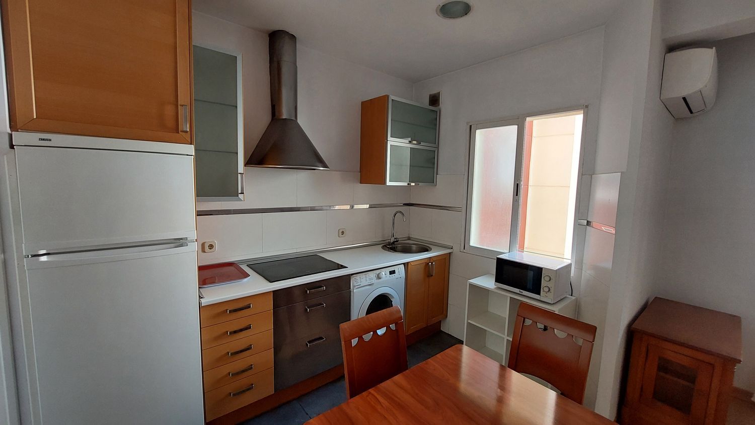 Piso en calle Virgen del Portillo, 27 - Foto 3