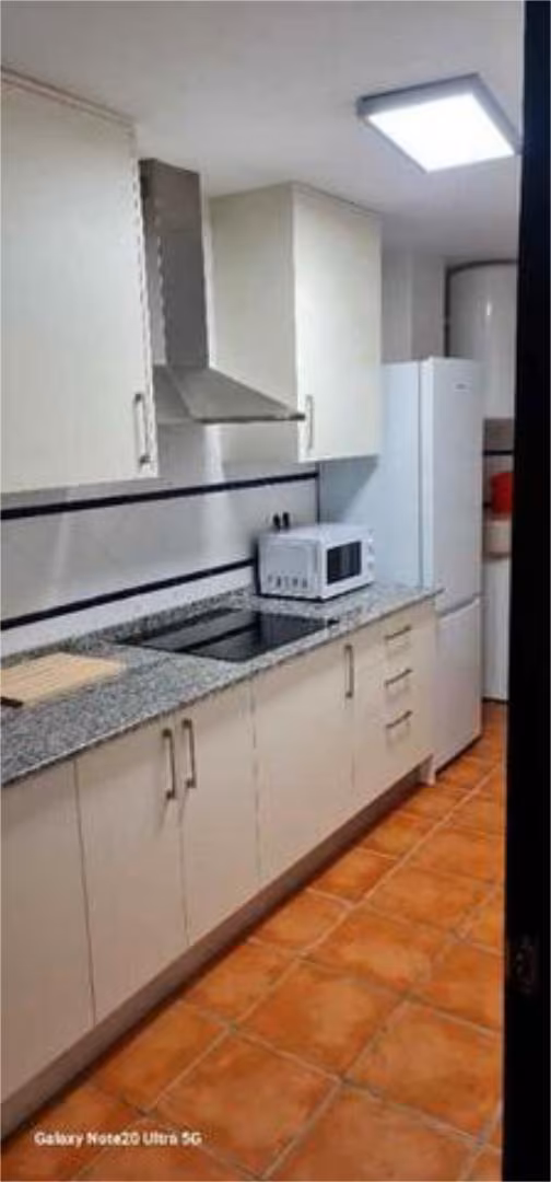 Piso en La Zubia - Foto 9